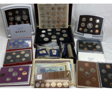 BRITISH &amp; CONTINENTAL COINAGE &amp; BANK NOTE COLLECTION to include Royal Mint proof sets for 1971, 74, 80 and 1991 x 2, 