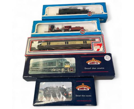 Five locomotives comprising; Two boxed Airfix OO gauge locomotives, 54170-5 and 54150-1, two boxed Bachmann locomotives 31-45
