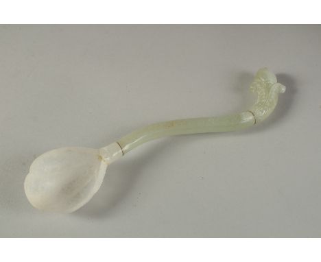 A 19TH-20TH CENTURY MUGHAL INDIAN CARVED JADE SPOON, 18cm long.