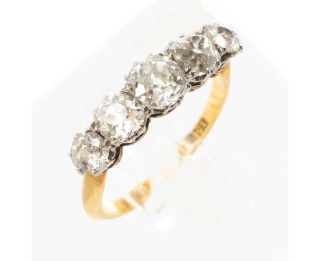 18CT YELLOW GOLD FIVE STONE DIAMOND RING, the graduating old European cut stones totalling 1.5cts approx., ring size M 1/2, 3