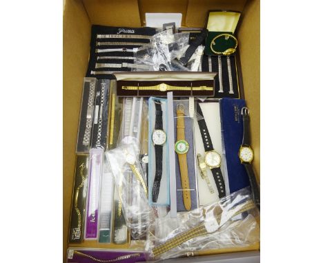 Assortment of quartz wristwatches including Timex, Seiko, Montine and others & various watch bracelet straps  Condition Repor