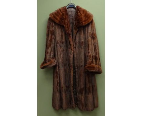 Vintage Canadian Squirrel full length fur coat  Condition Report Click here for further images, condition, auction times & de