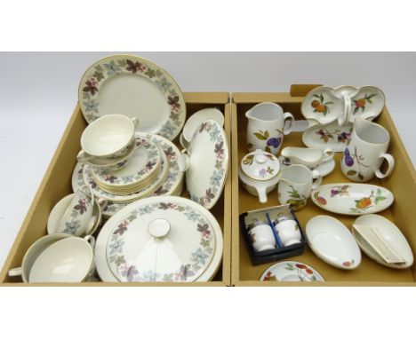 Royal Doulton 'Camelot' part dinner service and Royal Worcester 'Evesham' table ware in two boxes Condition Report Click here
