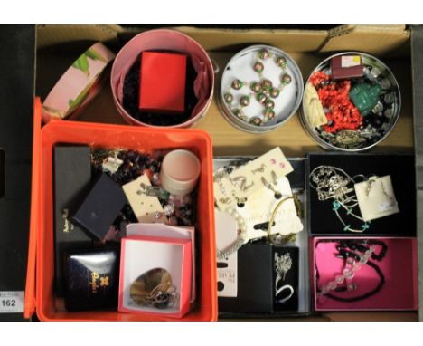 Box of assorted, predominantly vintage, costume dress jewellery to include: white metal and sterling silver items; various be