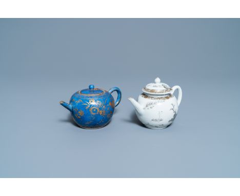 Full title:  A Chinese gilt-decorated powder blue teapot and one in grisaille, Kangxi/YongzhengDescription: L.: 18,5 cm - H.: