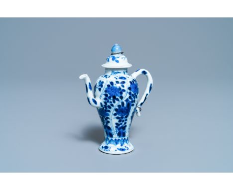 Full title:  A rare Chinese blue and white miniature teapot, KangxiDescription: H.: 14 cm - L.: 12 cmPlease contact us to let