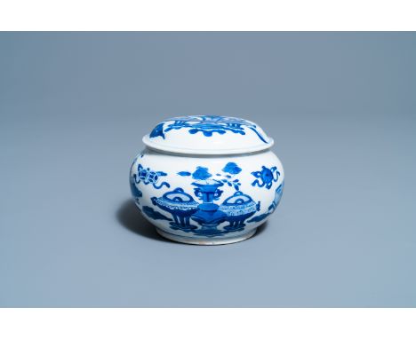 Full title:  A Chinese blue and white 'antiquities' censer and cover, KangxiDescription: Dia.: 14 cm - H.: 10 cmPlease contac