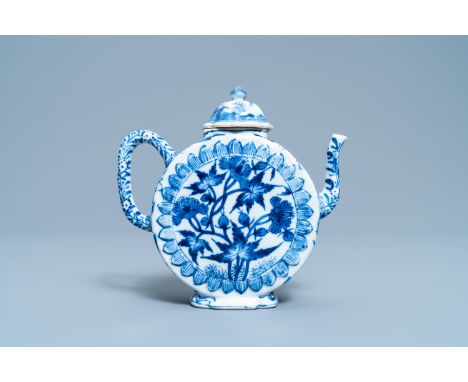 Full title:  A rare Chinese blue and white circular teapot, KangxiDescription: H.: 17,5 cm - L.: 16 cmÊ Provenance: A Dutch p