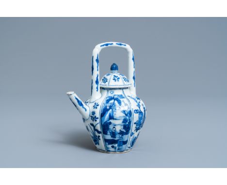 Full title:  A ribbed Chinese blue and white teapot and cover, KangxiDescription: H.: 18,5 cm - L.: 15 cm Please contact us t