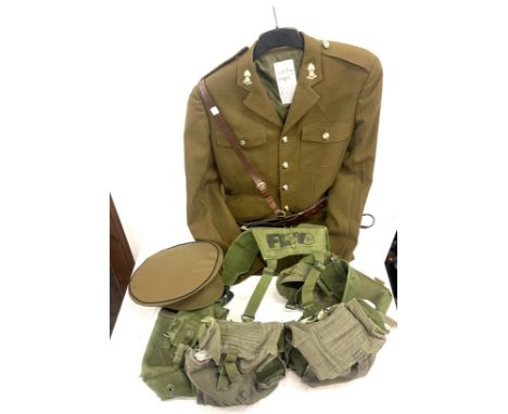 Mens Army uniform with accessories 