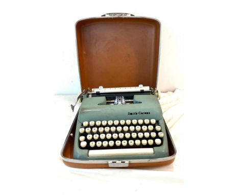 Vintage cased Smiths Corona portable typewriter 