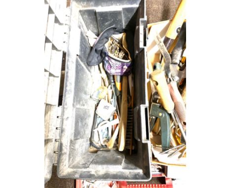 Large selection of assorted tools to include saws, tool boxes, screws, hammers etc 