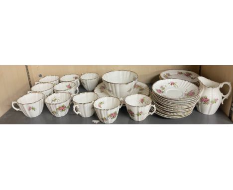 Part tea service, no makers mark 