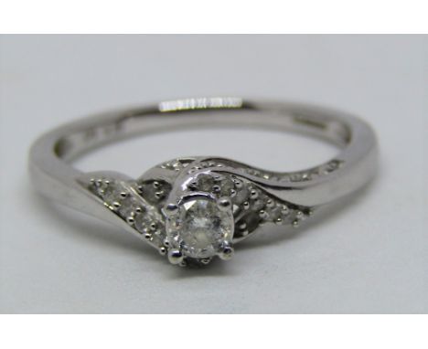 Stylised 9ct white gold diamond cluster ring, central stone 0.15cts approx, size R, 2.4g