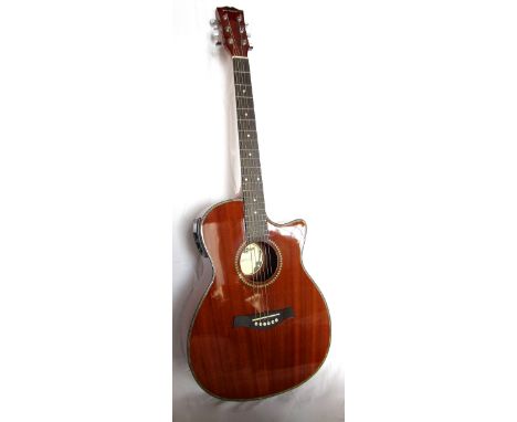 Rohs acoustic guitar model SC200SP