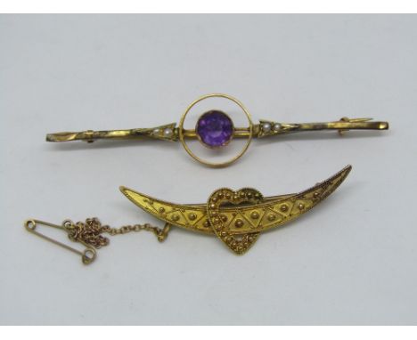 Victorian 15ct brooch in the form of a crescent moon and heart, with beaded decoration and safety chain, together with a furt