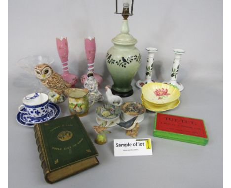 A collection of miscellaneous ceramics including an oriental model of a seated female character, a pair of Villeroy &amp; Boc