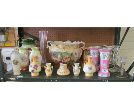 A pair of Rye Pottery cats, single Rye Pottery cat and two Poole Pottery cats (one a/f)