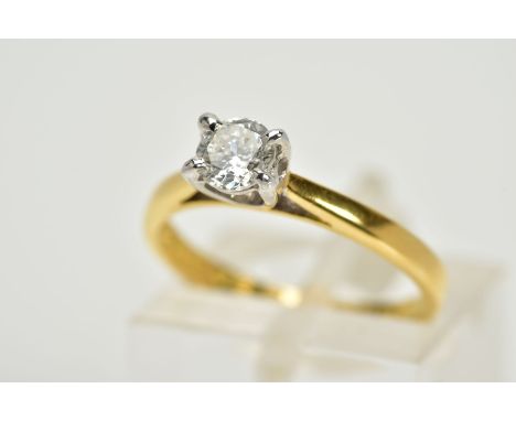 A MODERN 18CT GOLD 'FOREVER' CUT DIAMOND SINGLE STONE RING, estimated round brilliant cut diamond weight 0.40ct, colour asses