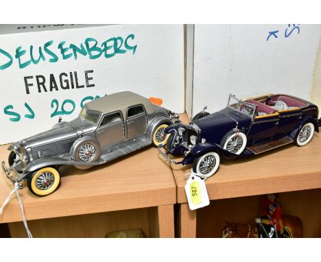 TWO BOXED FRANKLIN MINT 1/24 SCALE DIECAST MODEL CARS, 1933 Duesenberg SJ Twenty Grand and 1926 Mercedes-Benz Model K, both a