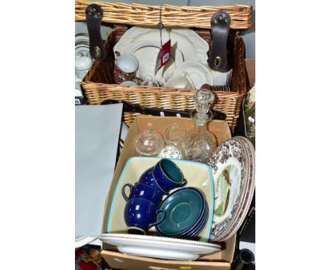 A BOX AND A WICKER HAMPER OF CERAMICS AND GLASSWARE, including Spode 'Woodland' pattern dinner plates (seconds), glass decant