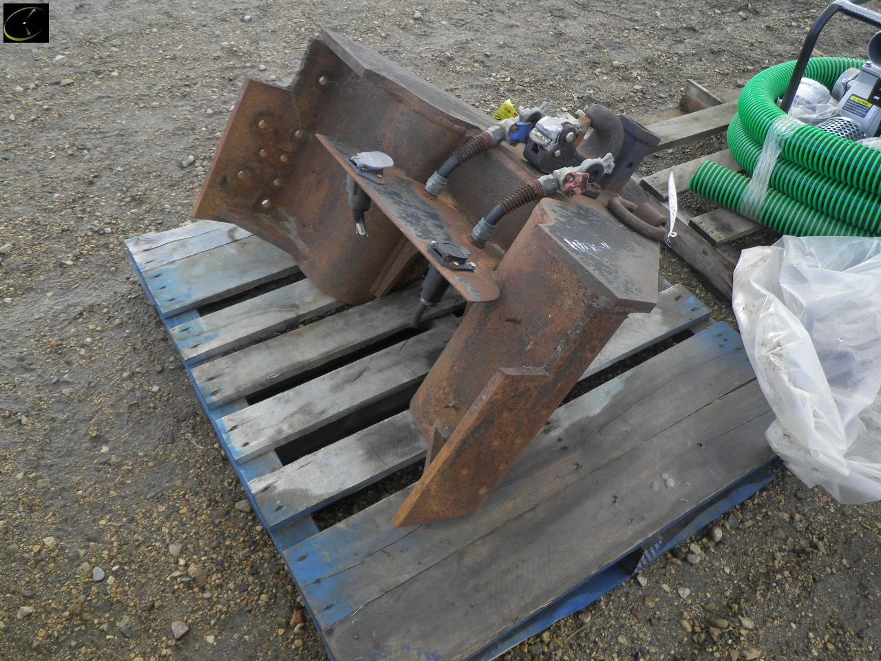 Pintle Hitch For Semi.