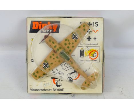 Dinky - A boxed #726 Messerschmitt B.f 109E. Item appear to be in very good-excellent condition. Housed in a very good boxes;