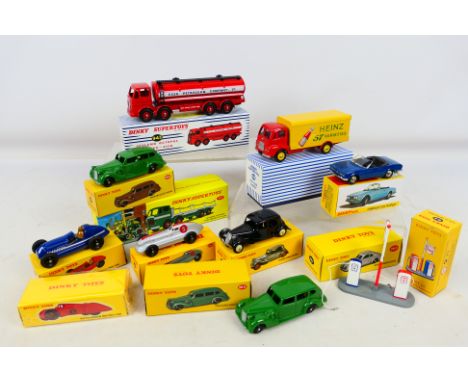 Atlas Editions - A boxed collection of 12 Atlas Editions 'Dinky Toys' diecast model vehicles and accessories. Lot includes Di