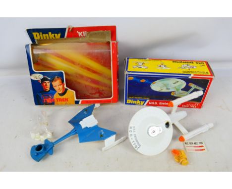 Dinky - A pair of boxed diecast 'Star Trek' items to include #358 U.S.S. Enterprise with shooting discs in a sealed bag and u