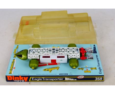 Dinky - A Boxed #359 'Space: 1999' Eagle Transporter. Item appears in excellent condition. Housed in a good box; some minor w