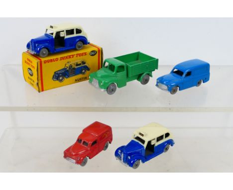 Dinky Dublo - A collection of predominately unboxed Dinky Dublo diecast model vehicles. Lot consists of unboxed Dinky Dublo #