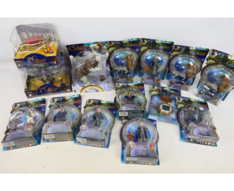 Pop Co - Corgi - A collection of 14 Factory sealed 'The Golden Compass' Figures and sets to include Tartar Soldier, Lord Asri