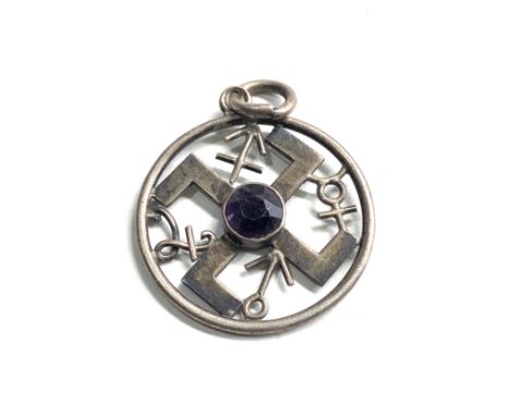 Silver &amp; amethyst pendant measures approx 2.4cm dia 