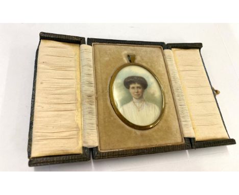 Antique hand painted portrait miniature of a lady 
