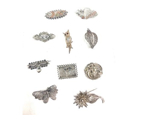 Selection of vintage and later hallmarked silver brooches includes butterfly brooch, stone set brooch etc 