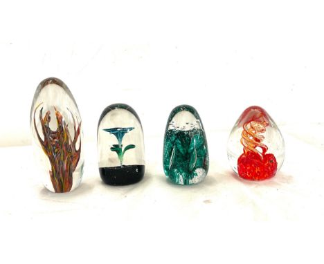 Selection of 4 vintage glass paperweights, un-named 