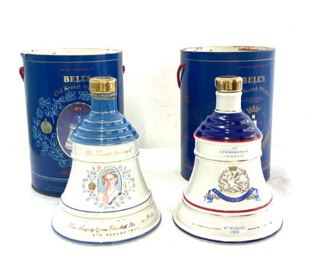 Royal decanter Bells Old Scotch Whisky by Wade 90th birthday Queen Elizabeth, 1988 Royal decanter Bells Old Scotch Whisky by 