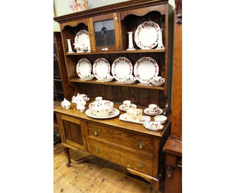 1920/30's oak shelf back and leaded door dresser on cabriole legs