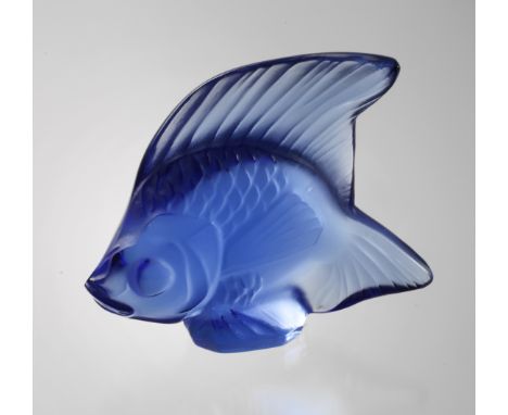 Kleine Fischskulptur René Lalique2. Hälfte 20. Jh., signiert Lalique France mit R im Kreis für Registered Trademark, kobaltbl