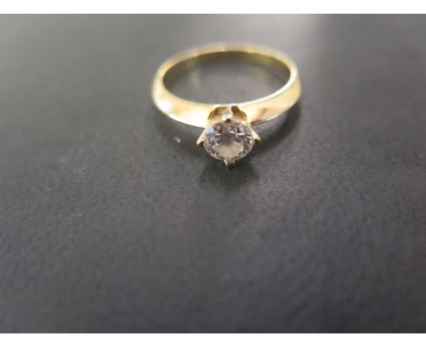 A brilliant-cut diamond single-stone ring - Stamped 18K - Accompanied by a certificate from Royal Diamond Industries stating 