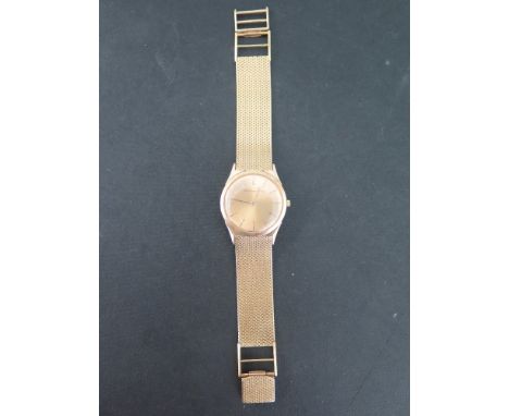 Vacheron and Constantin 18 ct gold Gentlemans 17 jewel manual wind wristwatch with gold baton dial, back plate numbered 36441