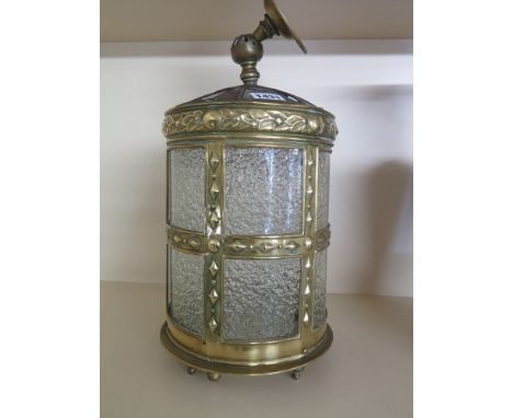 A brass and glass lantern - Height 31 cm x 19.5 cm