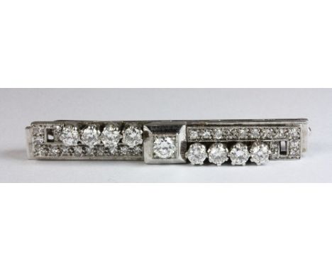 An 18ct white gold Art Deco diamond set brooch W5cm