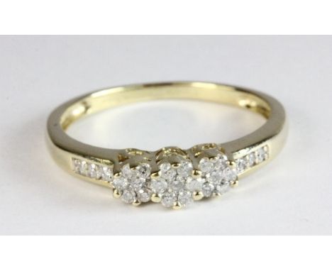 A 9ct gold diamond set ring, size R