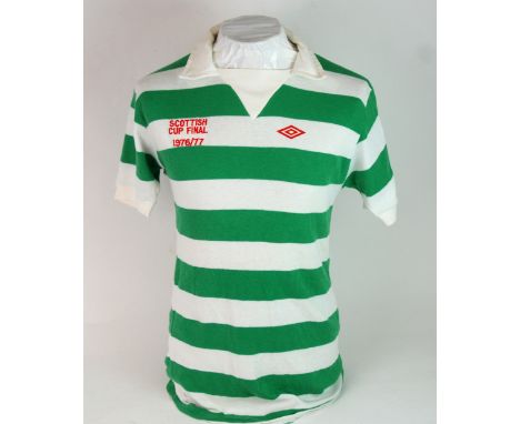 A GREEN AND WHITE CELTIC 1976-77 SCOTTISH CUP FINAL SHORT-SLEEVED SHIRT with v-neck style collar and embroidered badge, inscr