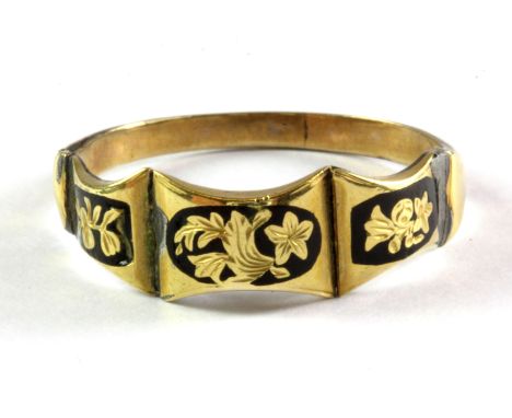 A yellow metal (tested minimum 9ct gold) enamelled mourning ring, (repaired), (V).