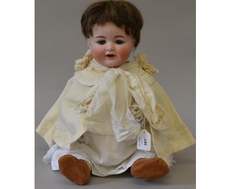 Late 19th/Early 20th century Simon & Halbig bisque head baby doll with sleeping eyes. Height: approx 48cm. Impressed to back 
