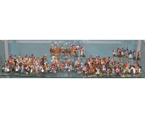Large quantity of Delprado model soldier figures, loose but overall G-VG (approx 110)