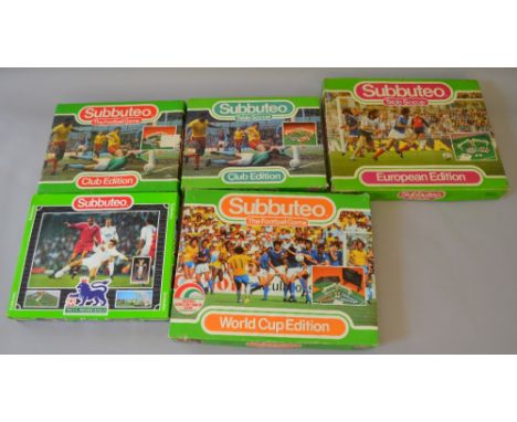 7 Subbuteo sets including Grandstand Edition and World Cup Editions. Appear complete.