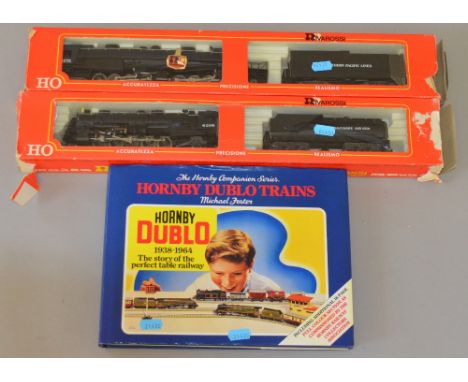 H0 scale. 2 x Rivarossi "Big Boy" American locomotives. Baltimore & Ohio 2-10-2  &  Southern Pacific Lines 4-8-8-2.Overall G+